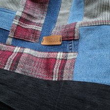 Unikatowy Plecak-Worek Patchwork: Jeans & Kratka
