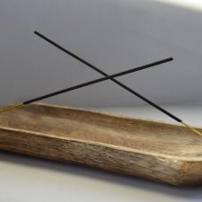 nowa podstawka pod kadzidełka Indie drewniana