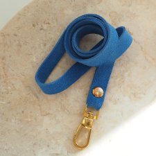 Kobaltowa Skórzana smycz na klucze DomilkowyDomek – ręcznie robiona, vintage akcent do Twoich kluczy