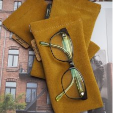 Limonkowe-  etui na okulary z zamszowej welurowej skóry – handmade DomilkowyDomek, etui na klips, miękkie i stylowe