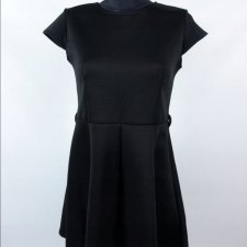 Love Label kloszowana sukienka mini / M