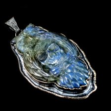 LABRADORYT- owl & skull