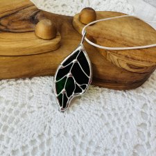 Naszyjnik szklany witrażowy z zawieszką "Liść Wisiorek Witraż