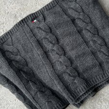 Tommy Hilfinger komin w pięknej głębokiej  szarości szt 28,5 długość bez rozciągania 78 x 2