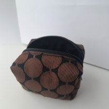 Kosmetyczka materiałowa brązowa