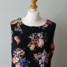 Minisukienka w kwiaty