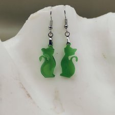 Kolczyki Zielony Kot – lekkie kolczyki z motywem kota