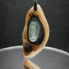 Wisiorek z drewna wiązu i chalcedon | biżuteria z duszą, natura - pirografia, prezent, dla niej, dla kobiety, walentynki