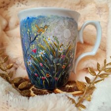 Ręcznie malowany świt na łące kubek 360 ml. edytuj