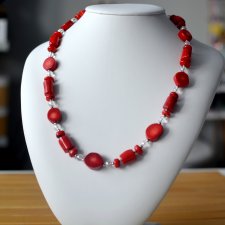 NASZYJNIK ROJO CLASSICO KORAL, KRYSZTAŁ GÓRSKI