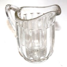 SZKLANY  mlecznik dzbanuszek  grube szkło PRL