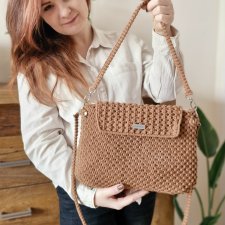 Torebka ze sznurka casualowa - pleciona, makrama - karmelowa