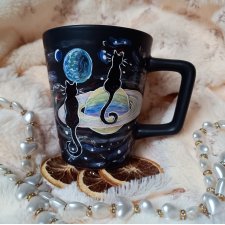 Ręcznie malowane kosmiczne koty kubek 300 ml.