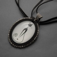 wisiorek sutasz z kotem