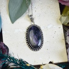 Posrebrzany miedziany wisiorek z charoitem #702