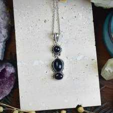 Posrebrzany miedziany wisiorek z onyksem #762