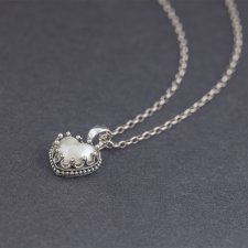 Srebrny wisiorek serce