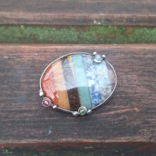 Wiele w jednym - broszka