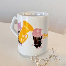 Kubek z orkiestrą prosiaczkową