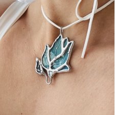 Naszyjnik z wisiorem na sznurku "Magnolia" Witraż