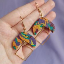 Kolczyki z gliny polimerowej w kolorowe ciapki