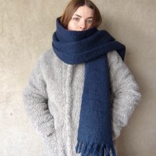 Gruby ciepły wełniany wełna parzona szalik z frędzlami granatowy