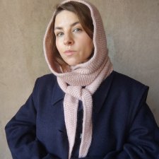 Szalik z kapturem kapturek balaclava szal wełniany jasnoróżowy duński scandi wełna moher jedwab z upcyclingu