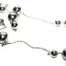 SREBRZYSTE  metalowe KULE  długi naszyjnik korale