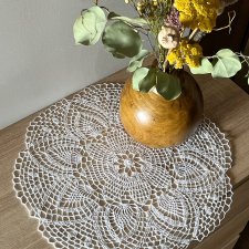 Serwetka szydełkowa ręcznie robiona