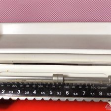 Mechaniczna waga kuchenna szalkowa marki Berwag Niemcy Vintage