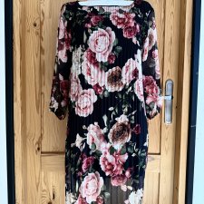 Sukienka dwuwarstwowa róże