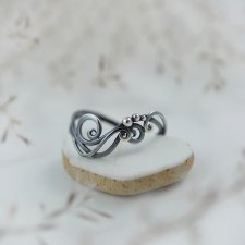 Love letters III - asymetryczny, srebrny pierścionek