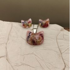 Koci Urok – komplet biżuterii z żywicy z zatopionymi kwiatami