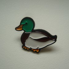 METALOWA EMALIOWANA PRZYPINKA PIN KACZUSZKA