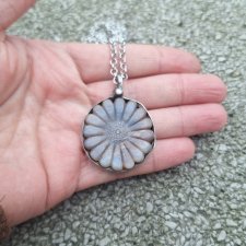 Kwiat księżycowy - wisiorek