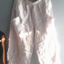 %LUUKAA lniane spodnie oversize z szerokimi nogawkami