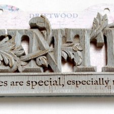 AUNTIE Dekoracyjna stylizowana zawieszka