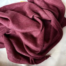 Kultowy PRL PEWEX z oryginalną metką sklepową  - kupon  dzianiny z miedzianą nitką   około  80 x 180