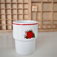 Kubek barowy w truskawki, klasyk PRL