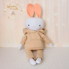 Króliczek Eddie, w beżowym dresiku przytulanka, prezent GOTOWY