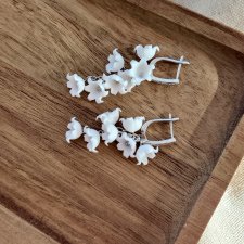 Unikatowa biżuteria na wiosnę. Ręcznie lepione Konwalie