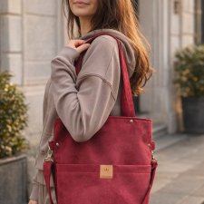 Zamszowa duża torba z kieszeniami Czerwona