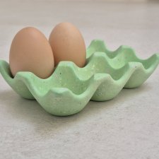 Dekoracyjna podstawka na jajka pisanki | nowoczesna tacka wielkanocna - zieleń z kolorowym lastryko