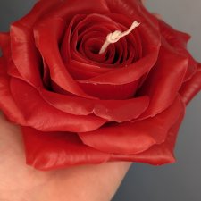 Świeca kwiat róży z wosku pszczelego