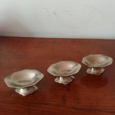 PLATER ZABYTKOWE SOLNICZKI VINTAGE NACZYNIA METALOWE