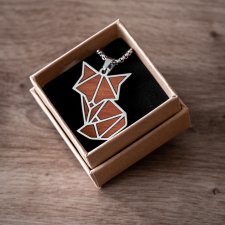 Naszyjnik z geometrycznym wzorem lisa wykonany ze stali i drewna
