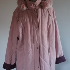 Kurtka z kapturem   *4