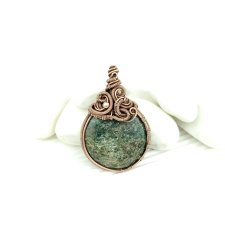 Wisiorek ze szmaragdem wire wrapping