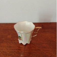 Kolekcjonerski kubeczek pamiątkowy Sæby Søbad, Dania – Opalizująca porcelana, Złocone uszko