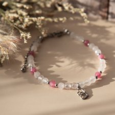 Bransoletka z kamieni - kwarc różowy i turmalin różowy z zawieszką serca